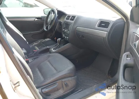 2013 Volkswagen Jetta 2.0L Tdi from USA, damaged, VIN 3VWLL7AJXDM244453